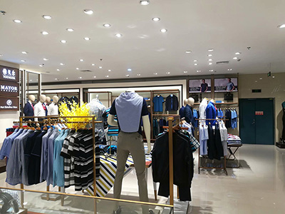 Solutions to Protect the Clothing Display Racks